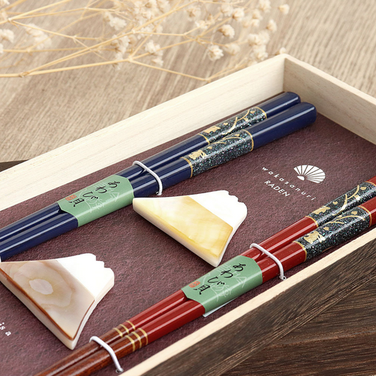 Japanese Lacquer Chopsticks – Wakasanuri Rabbit Couple Gift Set
