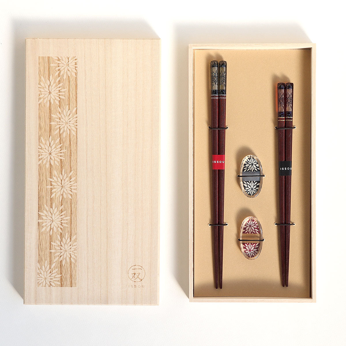 ISSOU Hanabi Wooden Chopsticks Wedding Gift His Hers Fireworks Box