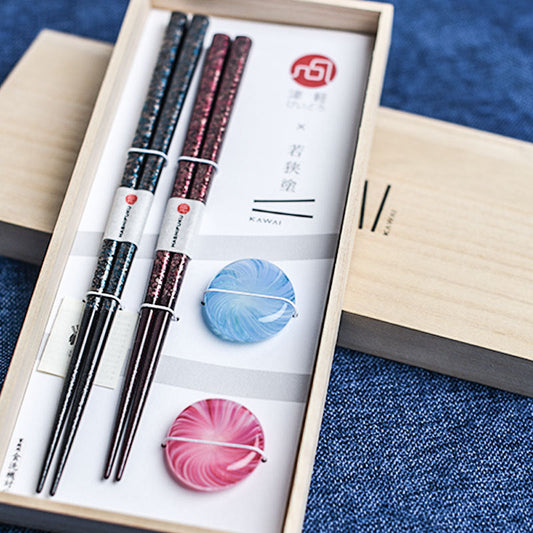 Chopsticks Wedding Gift Set | Japanese Snowflake Handcrafted Wood Couples Chopsticks