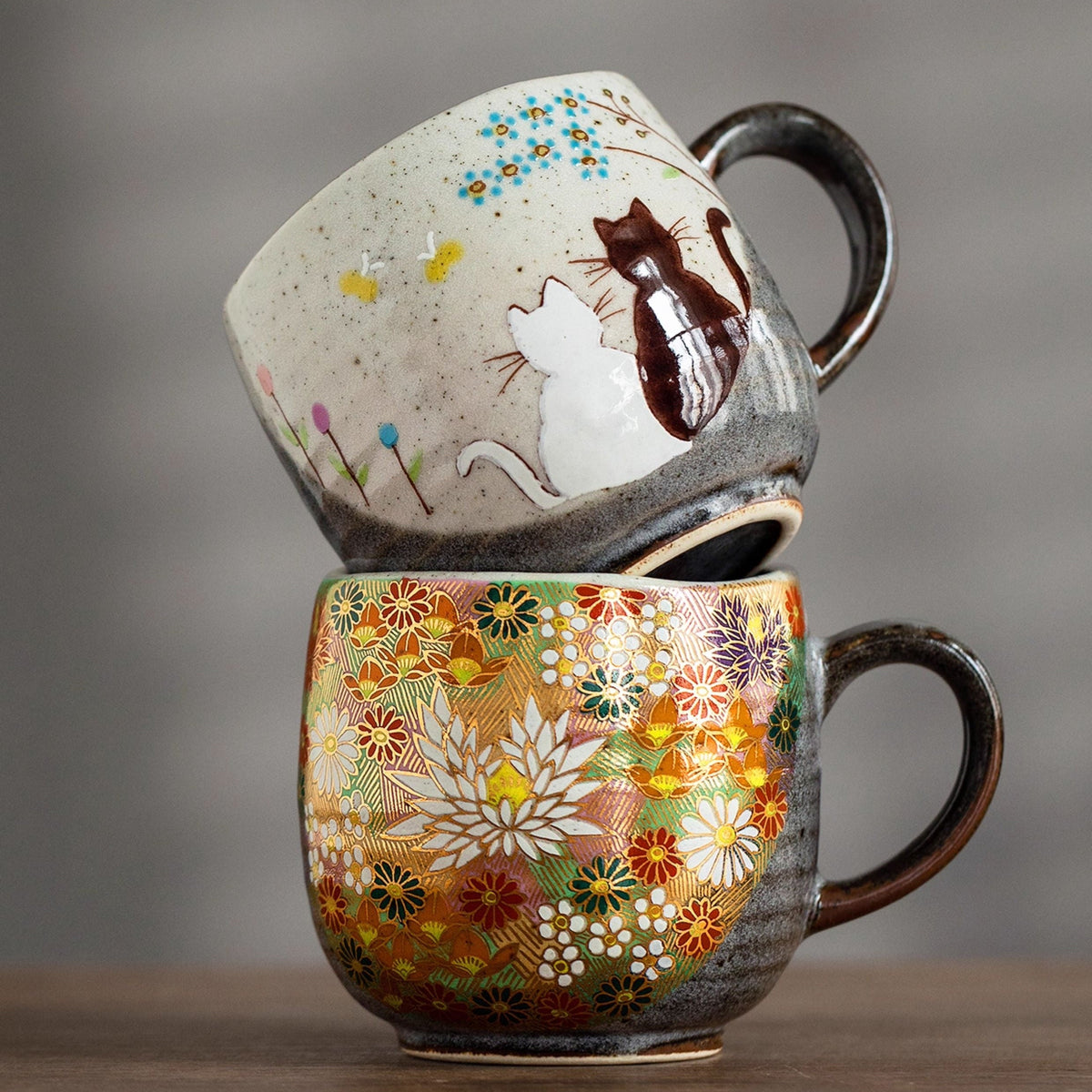 Japanese Ceramic Mug – Kutaniyaki Gold Floral or Cat Night