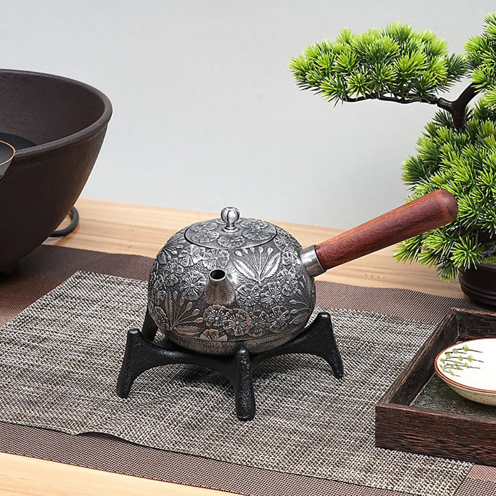 Cast Iron Teapot Side Handle Japanese Floral Relief 650ml Wood
