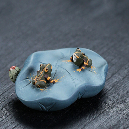 Lotus Leaf Tea Pet Yixing Clay Frogs Nature Harmony Tray