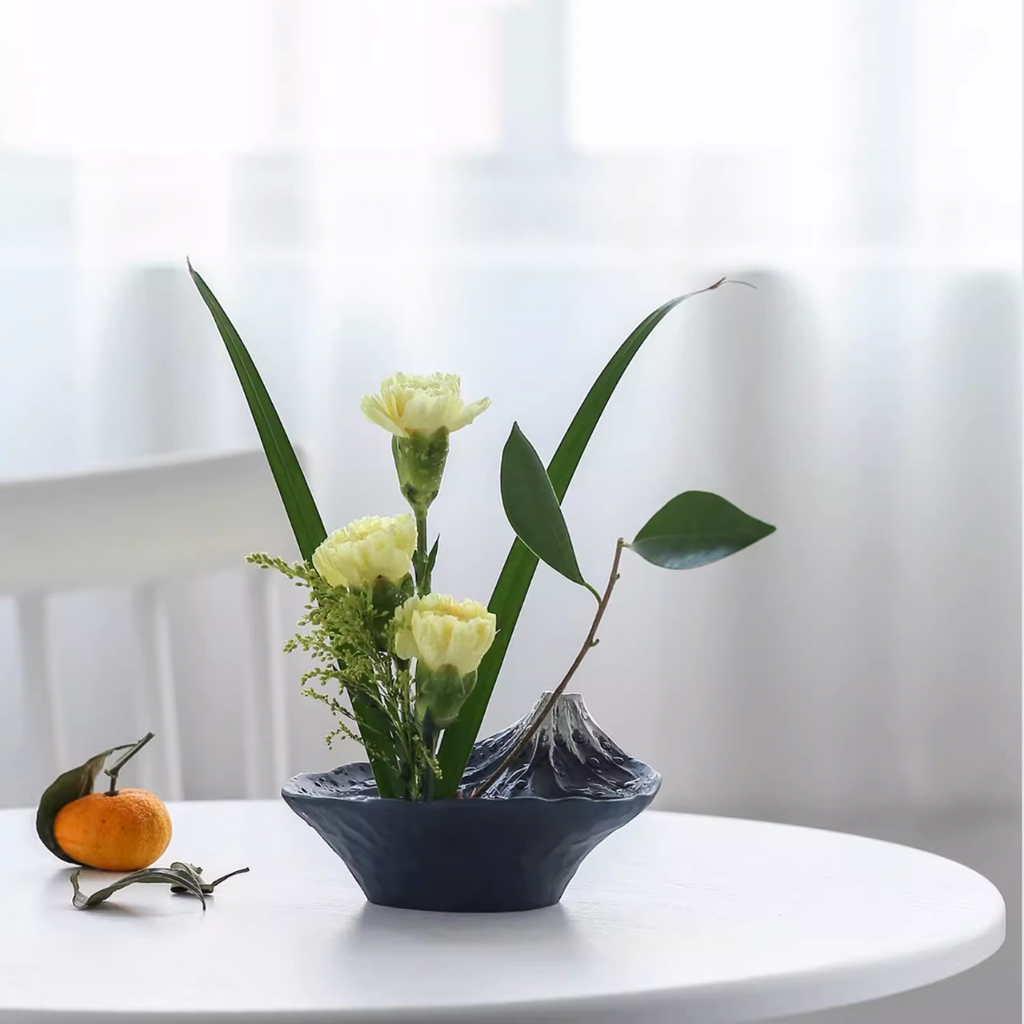 Ikebana Vase – Mount Fuji Reflection Japanese Flower Arrangement