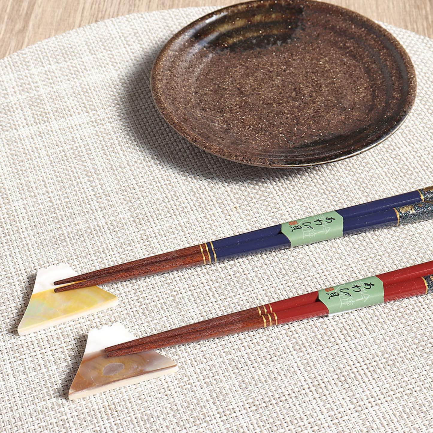 Japanese Lacquer Chopsticks – Wakasanuri Rabbit Couple Gift Set