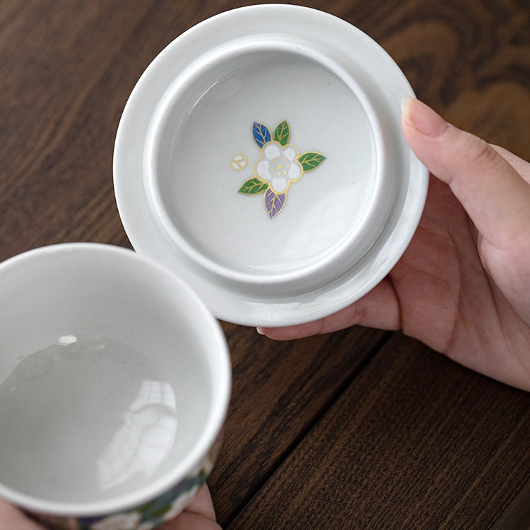 Lidded Teacup – Mino Ware Hana Emaki Gold Floral Ceramic