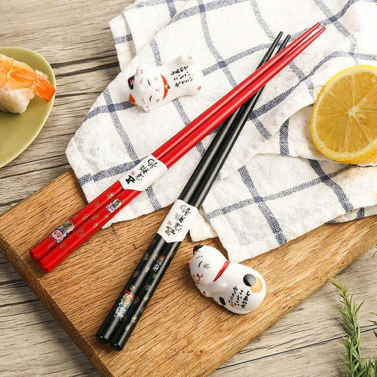 Chopstick Set | Maneki-Neko Lucky Cat Natural Wood Japanese Chopsticks with Rests