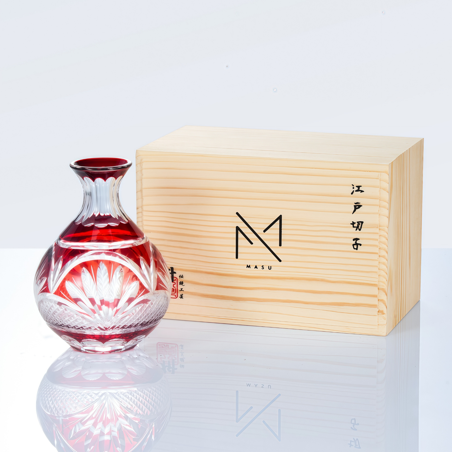 Sake Flagon Edo Kiriko Akemizu Collection – Hand-Cut Japanese Sake Pitcher with Wooden Box | Crimson & Violet