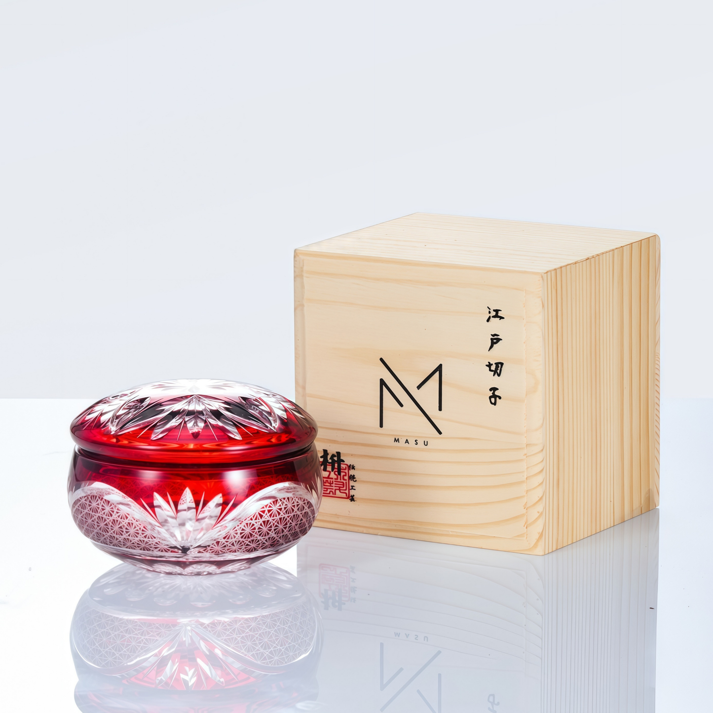 Japanese Lidded Glass Box Kiriko Shoun Hand-Cut Crystal Collection