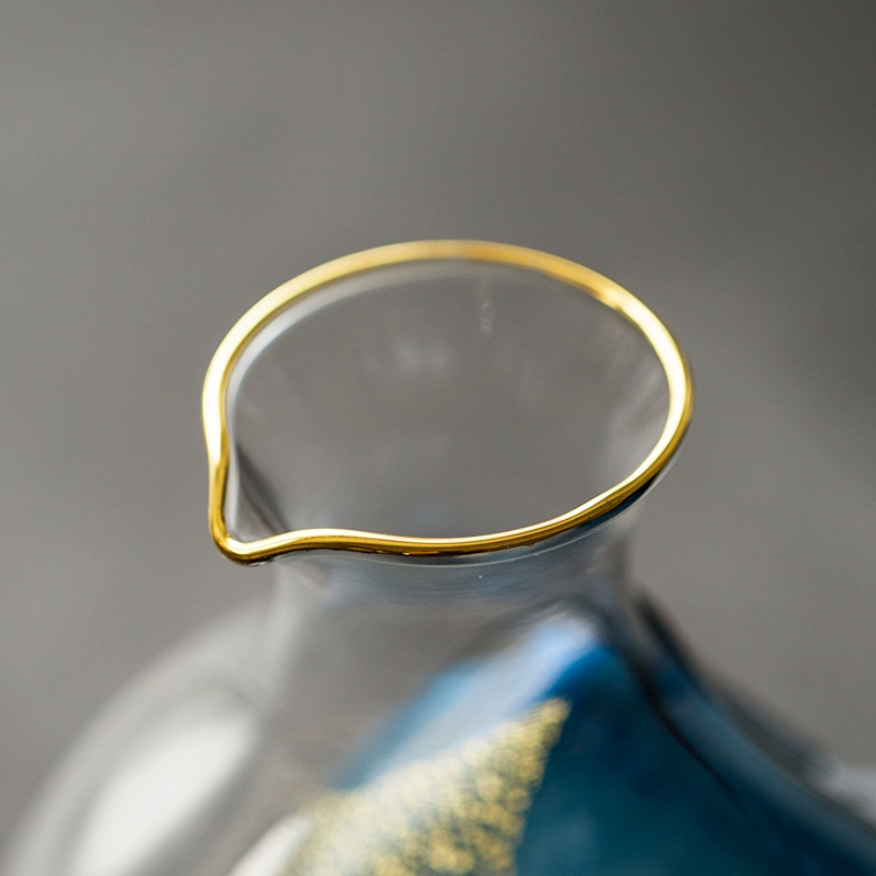 Cold Sake Set with Ice Chamber | Sapphire Galaxy Gold Rim