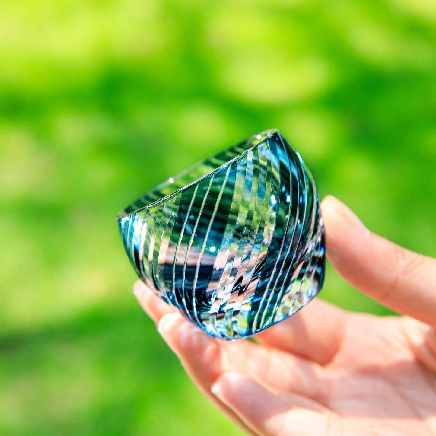 Sake Cup Edo Kiriko Kizashi Guinomi Hand-Cut Crystal | Kiku Yarai Blue Grey Purple Japanese Glassware