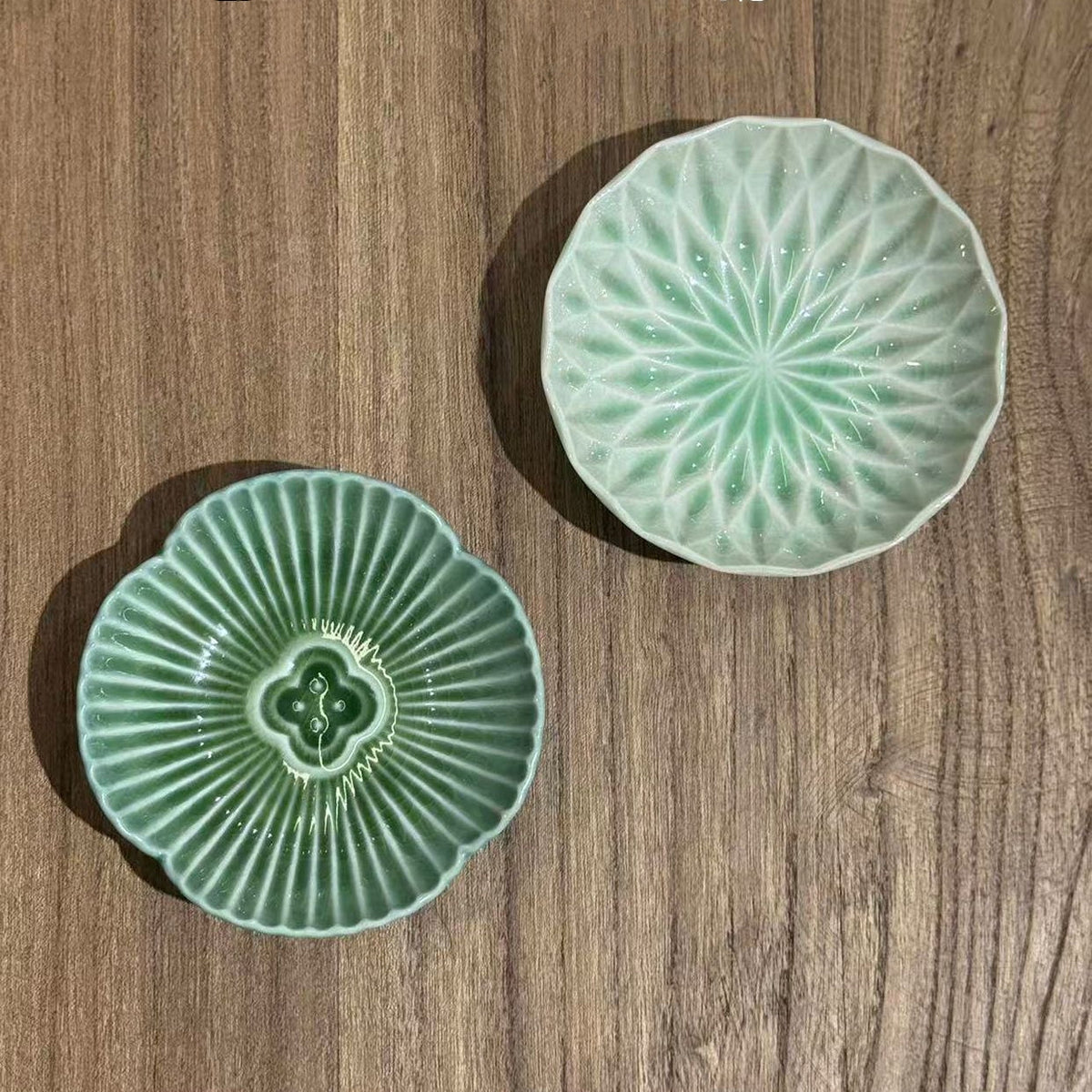 Sauce Plate Set of 5 – Mino Ware Aoi Kage Floral Relief