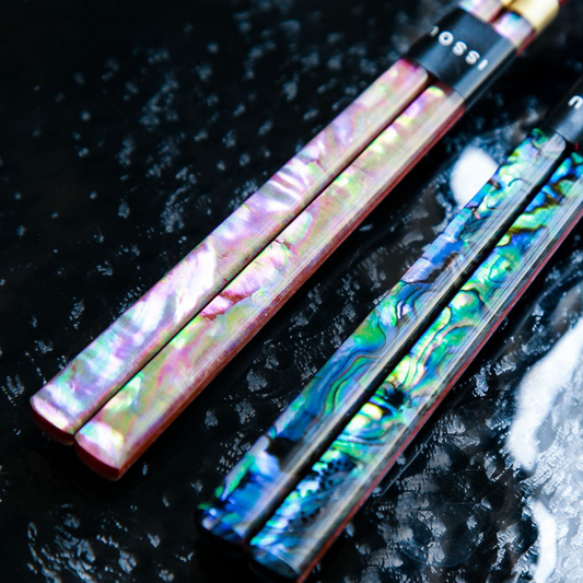 ISSOU Mother of Pearl Chopsticks Japanese Pink Blue Couples Gift
