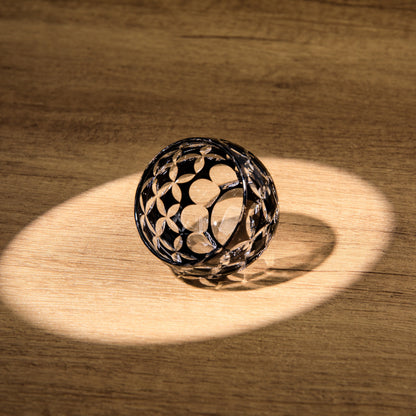 Sake Cup Edo Kiriko Hikari-no-Ha Guinomi Hand-Cut Crystal | Japanese Artisan Glassware