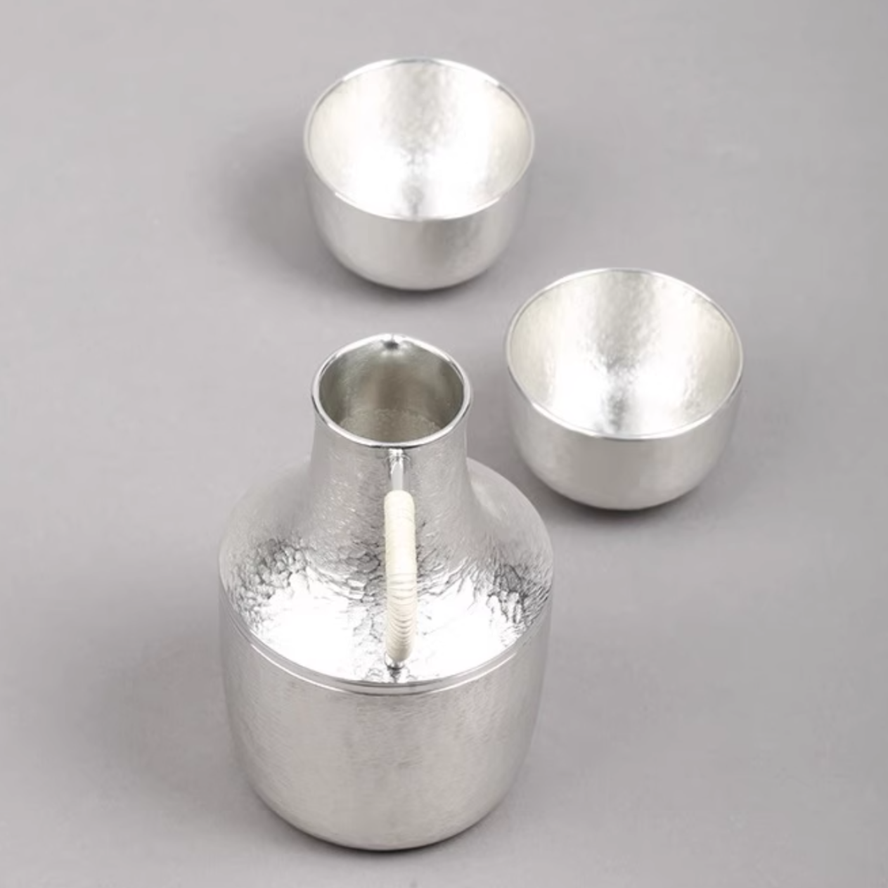 Sake Set – Osaka Suzuki Handcrafted Tin Flagon & 2 Cups