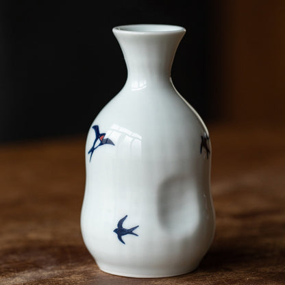 Sake Set – Hasami Ware Tsubame Swallow Porcelain Gift