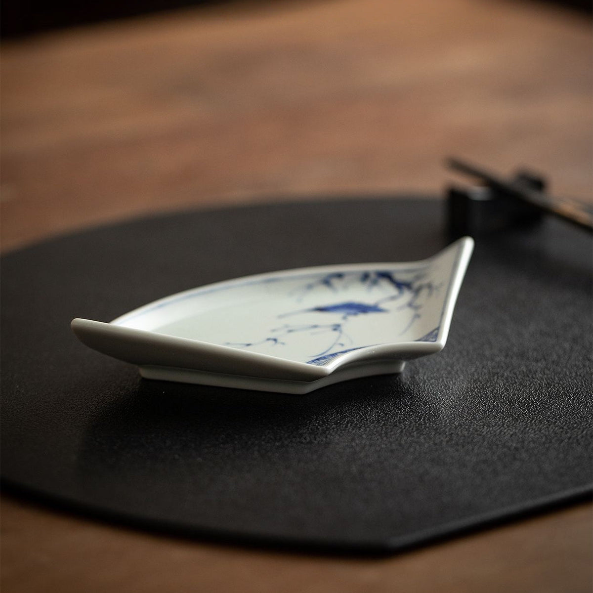 Japanese Ceramic Plate – Arita Ware Edanagi Blue Bird