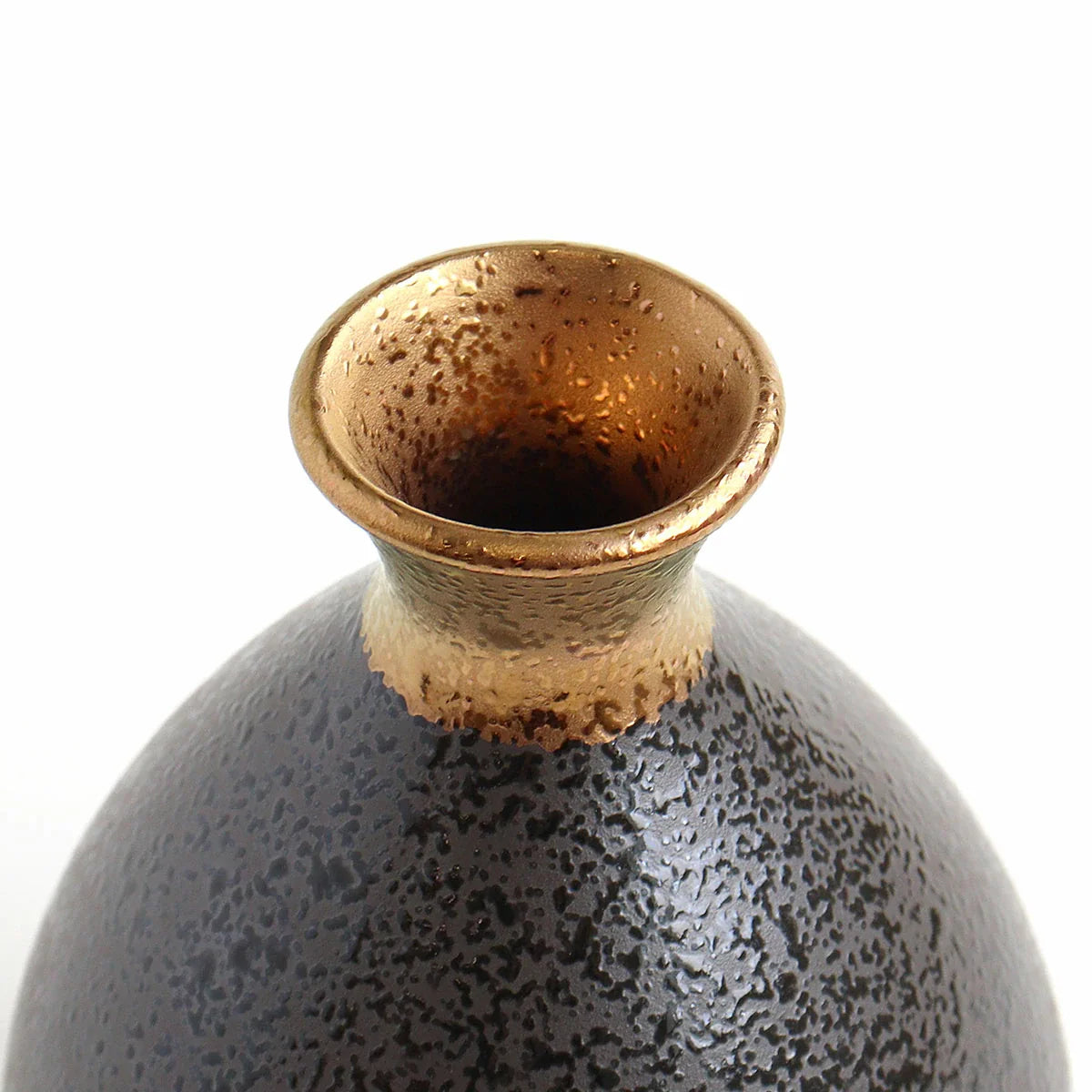 Japanese Sake Set – Kinsai Gold Interior Charcoal Wooden Box