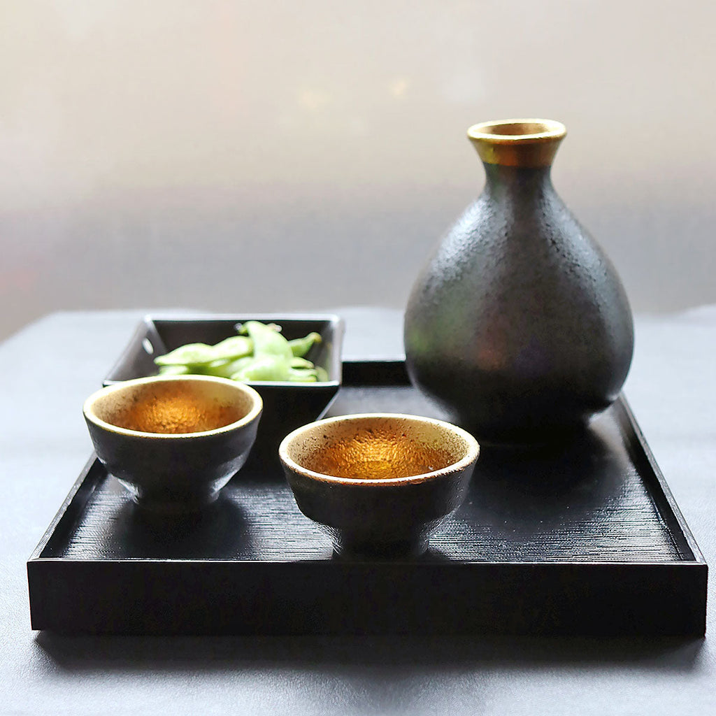 Japanese Sake Set – Kinsai Gold Interior Charcoal Wooden Box