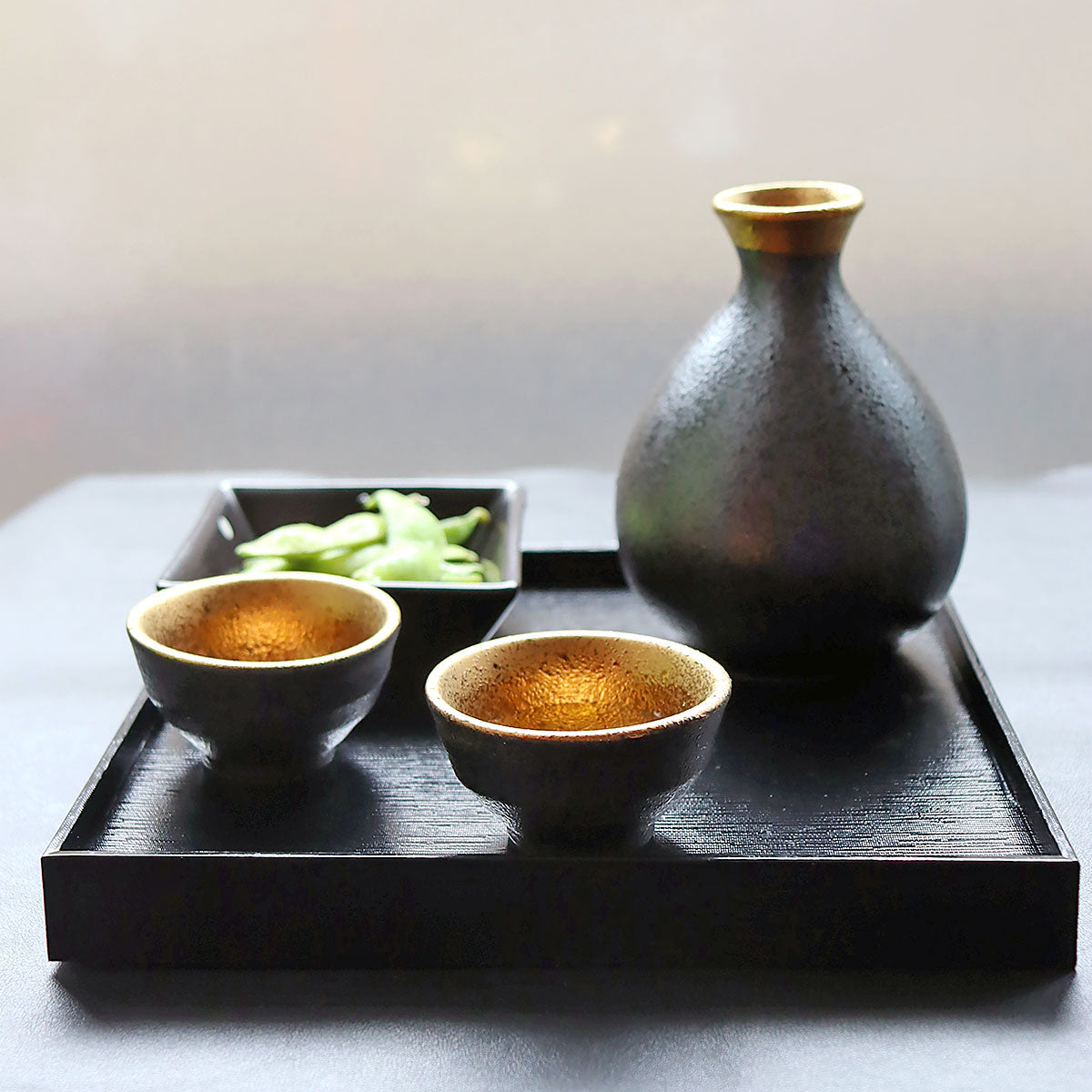 Japanese Sake Set – Kinsai Gold Interior Charcoal Wooden Box