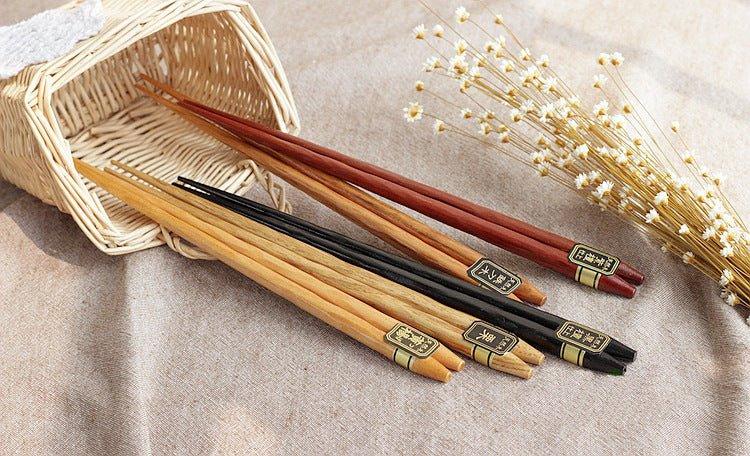 Wooden Chopsticks Set of 5 Pairs – Multi-Color with Gift Box