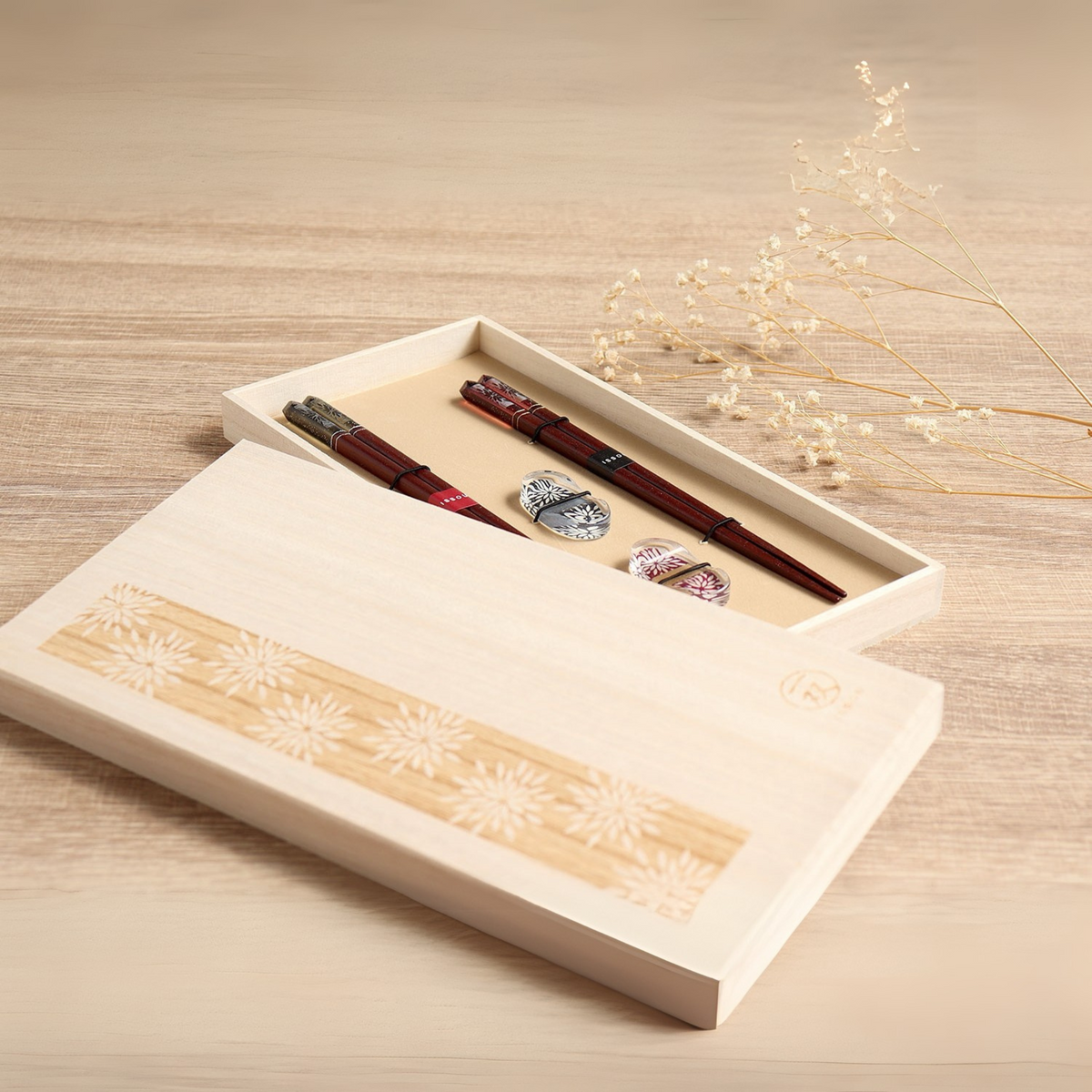 ISSOU Hanabi Wooden Chopsticks Wedding Gift His Hers Fireworks Box