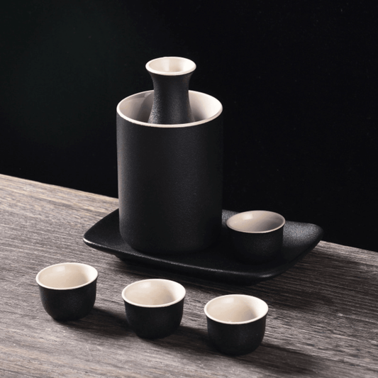 Japanese Sake Set – Ceramic with Warmer 4 Cups Flagon Plate