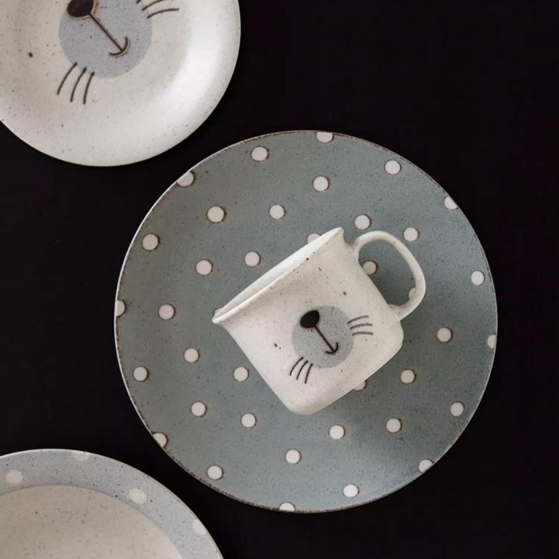 Ceramic Dining Set Awasaka Animal Friends Japanese Handcrafted Bowl Plate Cup Set Lion Hedgehog Seal Made in Japan