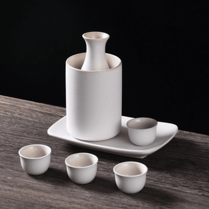 Japanese Sake Set – Ceramic with Warmer 4 Cups Flagon Plate