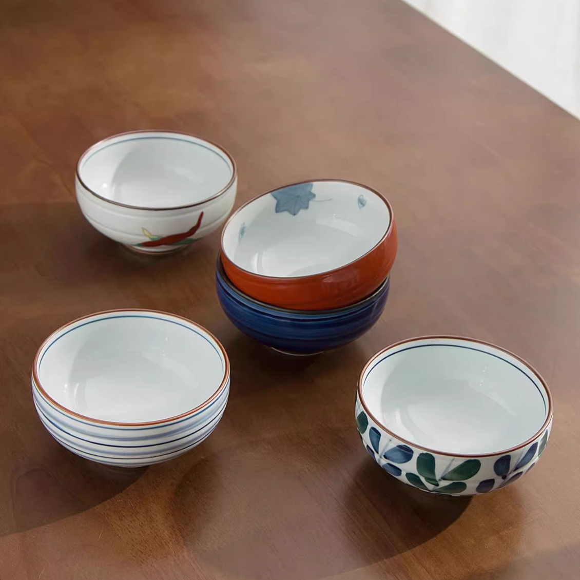 Bowl Set Arita Ware Shikayama Hand-Painted Japanese Ceramic Rice Bowl Set of 5 Wooden Box Made in Japan