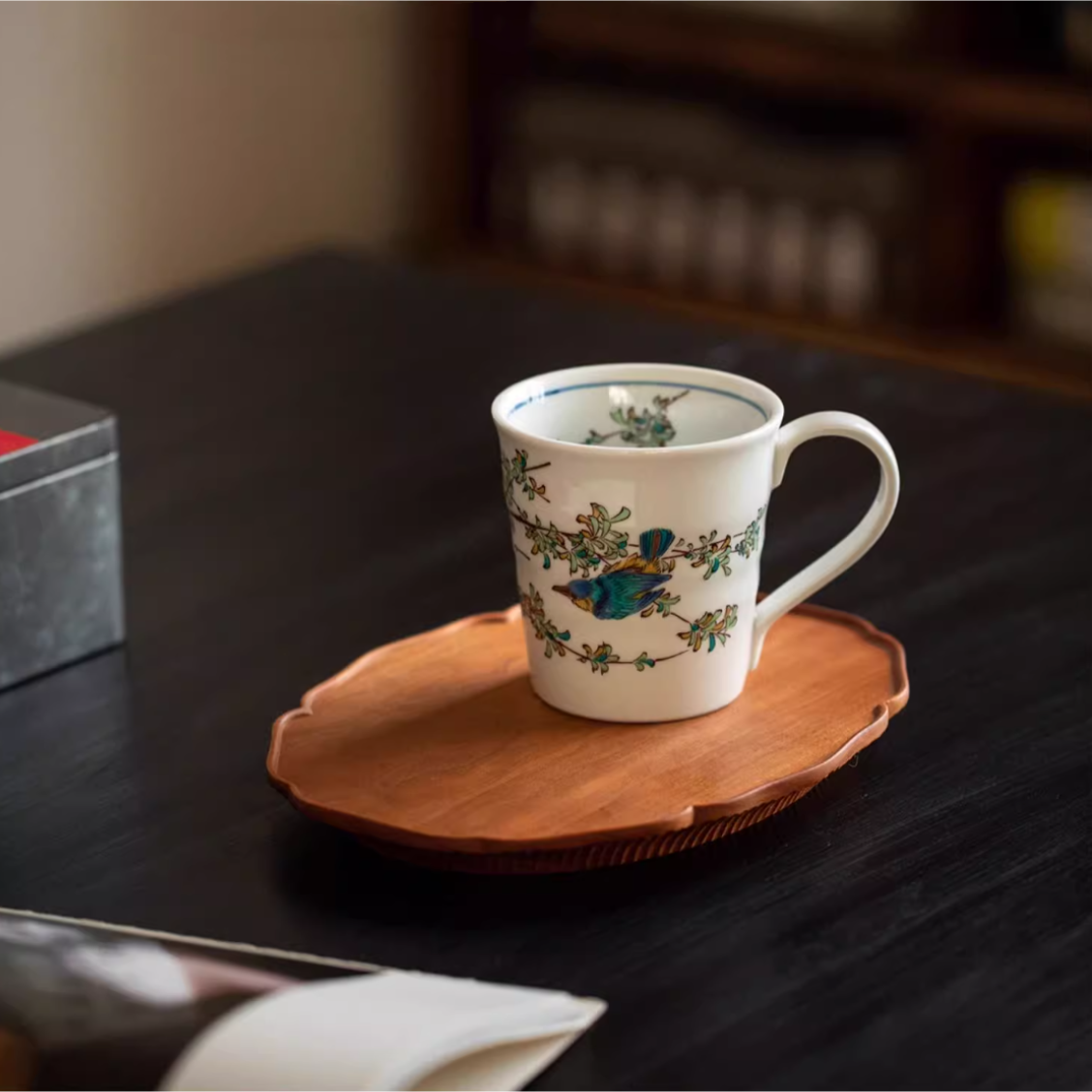 Japanese Ceramic Mug – Kutaniyaki Floral Bird Swallow Forest