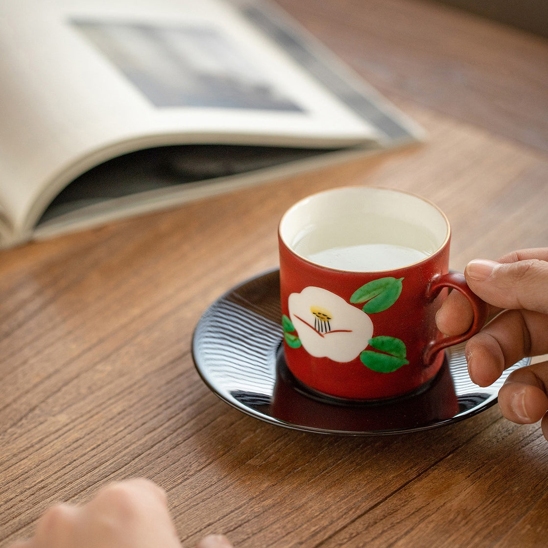 Japanese Couple Tea Cup Set – Mino Ware Red Camellia Design