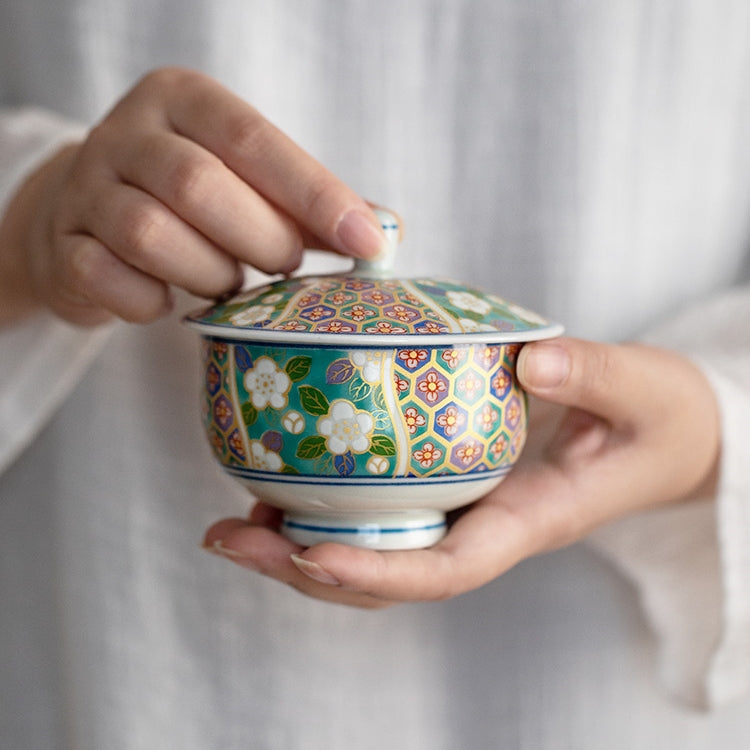 Lidded Teacup – Mino Ware Hana Emaki Gold Floral Ceramic