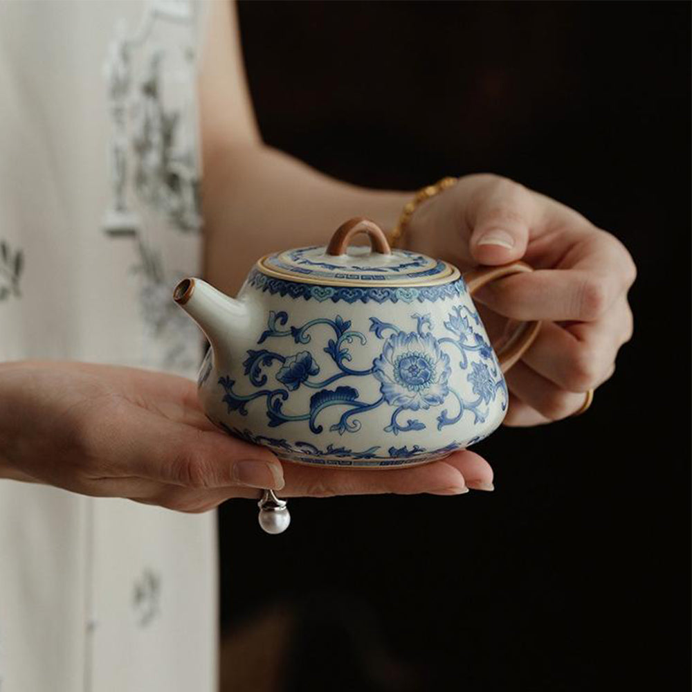Ruyao Shi Piao Teapot Blue White Crackle Glaze 160ml