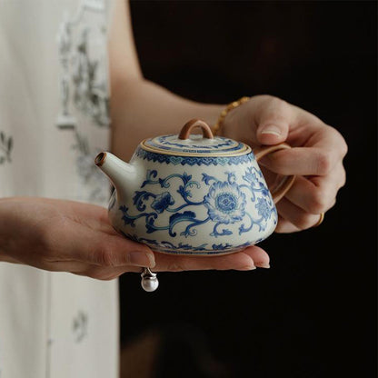 Ruyao Shi Piao Teapot Blue White Crackle Glaze 160ml