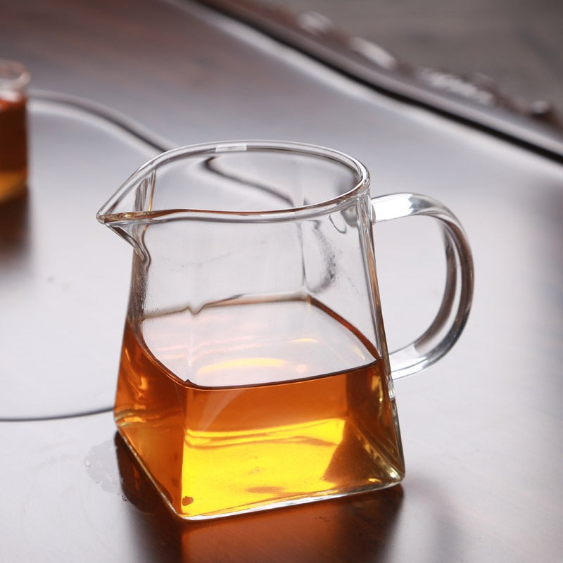 Glass Tea Pitcher with Strainer | Gongfu Fair Cup 500ml