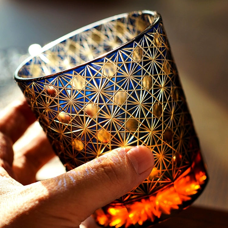 Whiskey Glass Edo Kiriko Star Chrysanthemum – Hand-Cut Japanese Tumbler with Wooden Box | Blue Amber & Red Amber