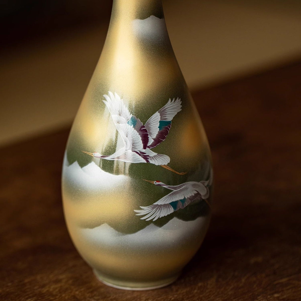 Japanese Ceramic Vase – Kutaniyaki Cloud Landscape Collection