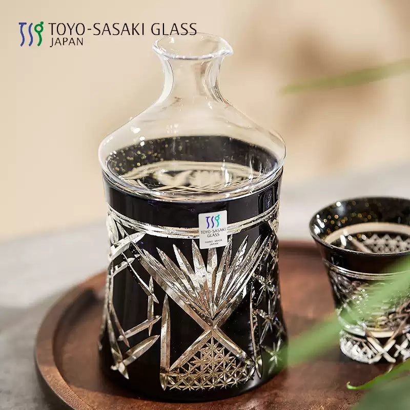 Sake Set Kiriko Glass – Gold Leaf Black Crystal Handcrafted