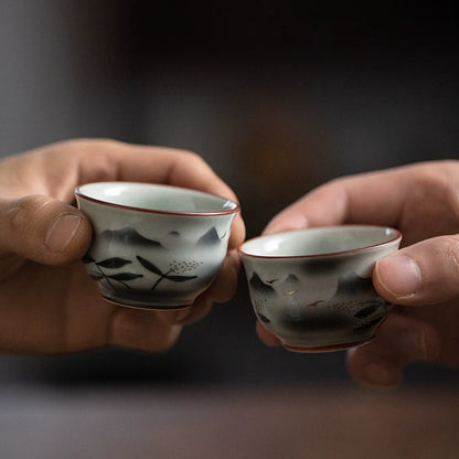 Sake Set Arita Ware Unkai Hand-Painted Japanese Ceramic Sake Flagon Cup Set Gold Foil Mountain Design Made in Japan