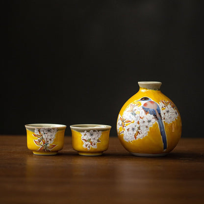 Japanese Sake Set – Kutaniyaki Yellow Sparrow Ceramic