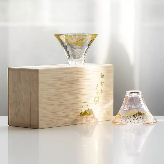 Sake Cup Set – Mt. Fuji Gold Leaf Kinka & Sakura Glass Pair