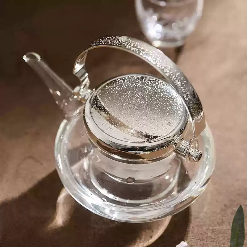 Sake Set with Chirori Carafe & 2 Cups | Toyo-Sasaki Glass