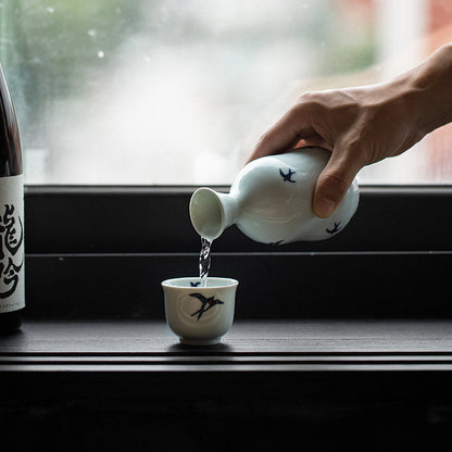 Sake Set – Hasami Ware Tsubame Swallow Porcelain Gift