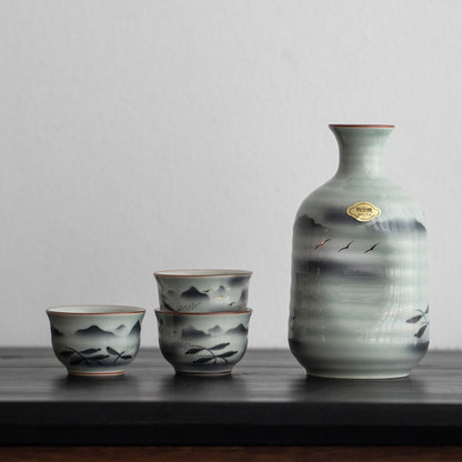 Sake Set Arita Ware Unkai Hand-Painted Japanese Ceramic Sake Flagon Cup Set Gold Foil Mountain Design Made in Japan