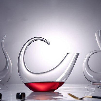 Wine Decanter Glass Aerating Decanter Abstract Design Modern Tabletop Carafe for Red Wine