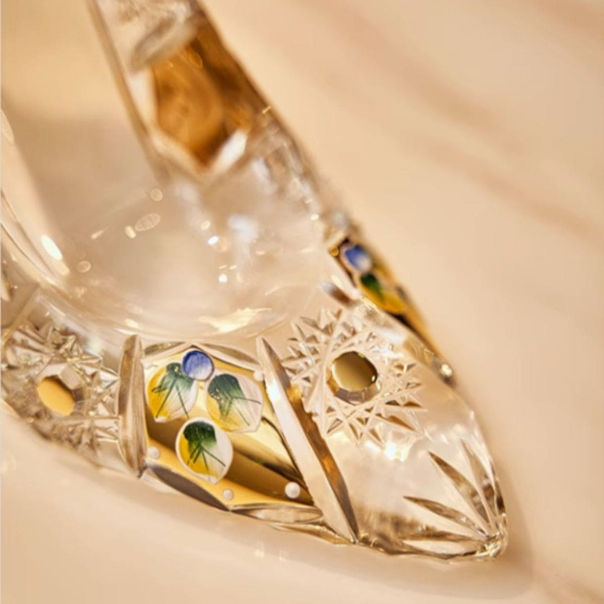 Crystal Slipper Ornament Bohemia Enchanted Cinderella Gold Enamel Floral Czech Crystal Glass Shoe Collectible Gift