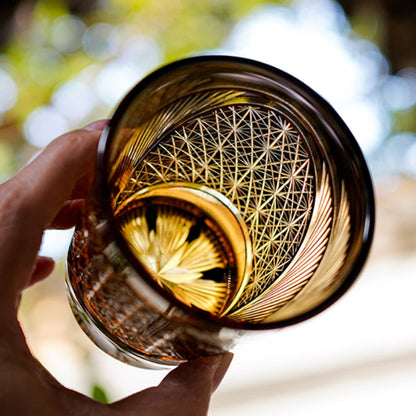 Whiskey Glass Edo Kiriko Crane Feather – Hand-Cut Japanese Tumbler with Wooden Box | 5 Amber Colors