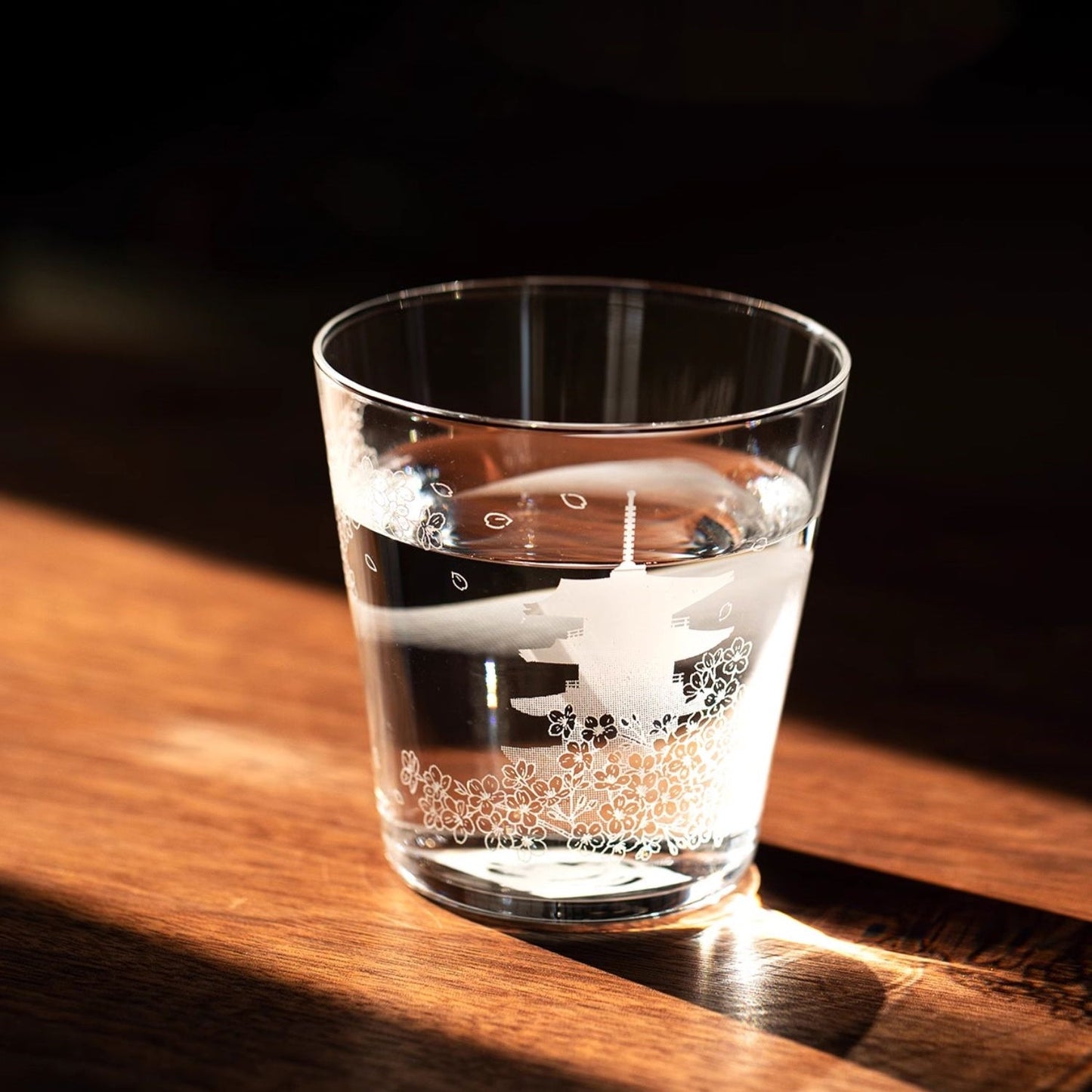 Whiskey Glass Japanese Scenic Etched Tumbler | Toyo-Sasaki