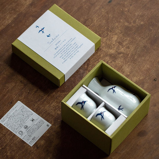 Sake Set – Hasami Ware Tsubame Swallow Porcelain Gift