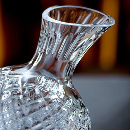 Wine Decanter – 360° Rotating Crystal Hand Blown Luxury